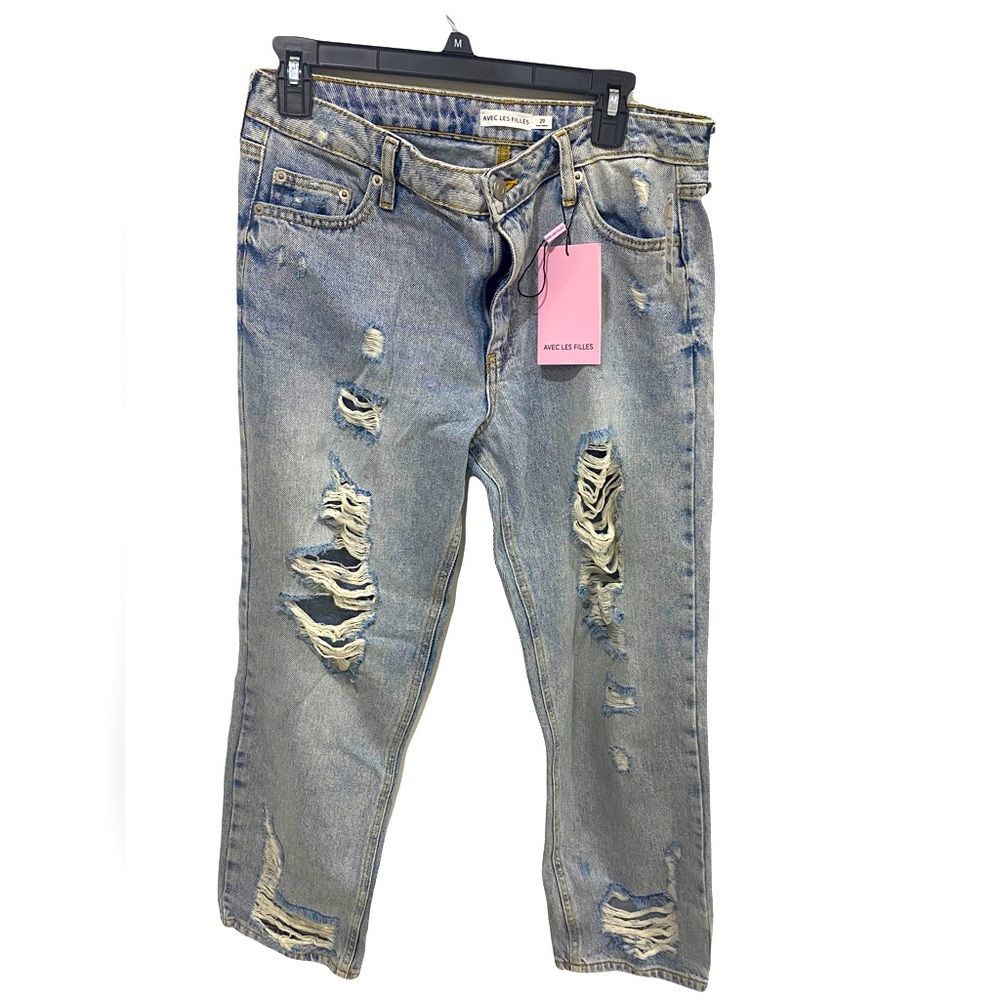 Adorable ripped jeans new with tags